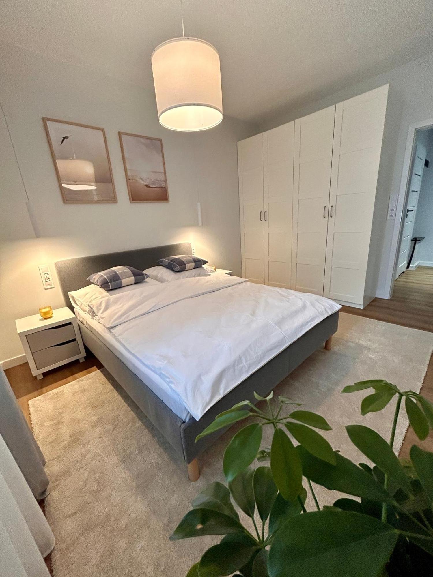 Boleslaviaapartments - Apartament Merci 4, Private Parking Free, Air Condition Boleslawiec  Bagian luar foto